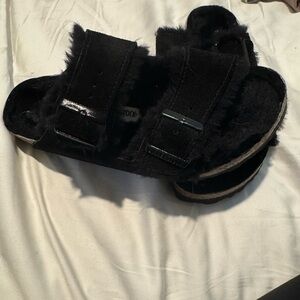 Birkenstock Black Fuzzy Sandals Size 8